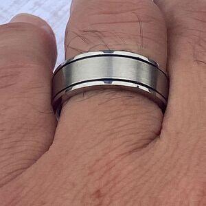 Men’s Stainless Steel Ring Size 11 Silver Band Brushed Center Minimalist